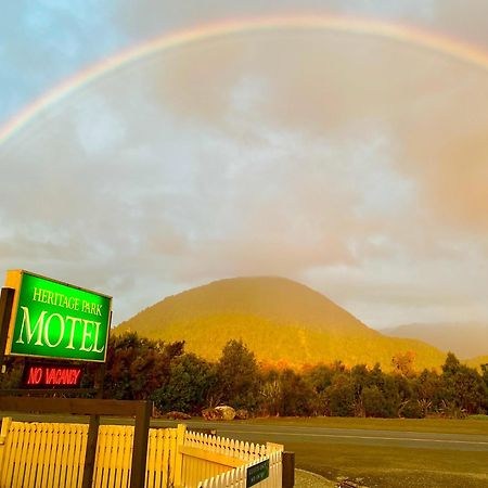 Heritage Park Lodge Haast Exterior foto